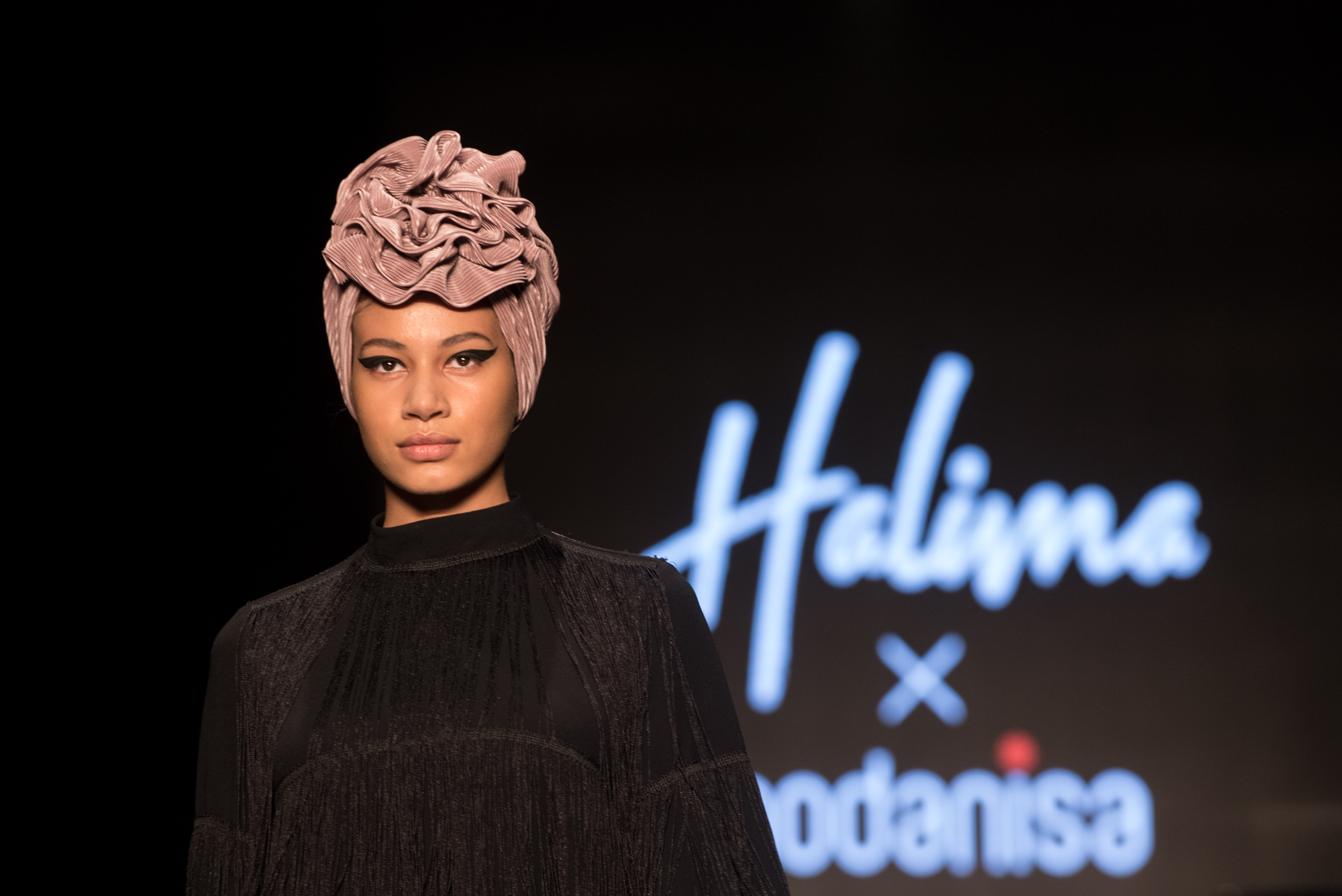 Turkey: Istanbul Modest Fashion HalalFocus.net - Daily Halal Market News